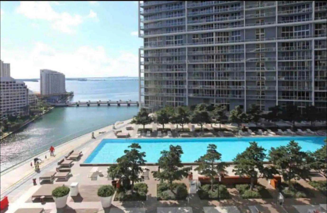 *Iconic W Icon Condo/ Pool&Waterviews*Freespa* マイアミ エクステリア 写真