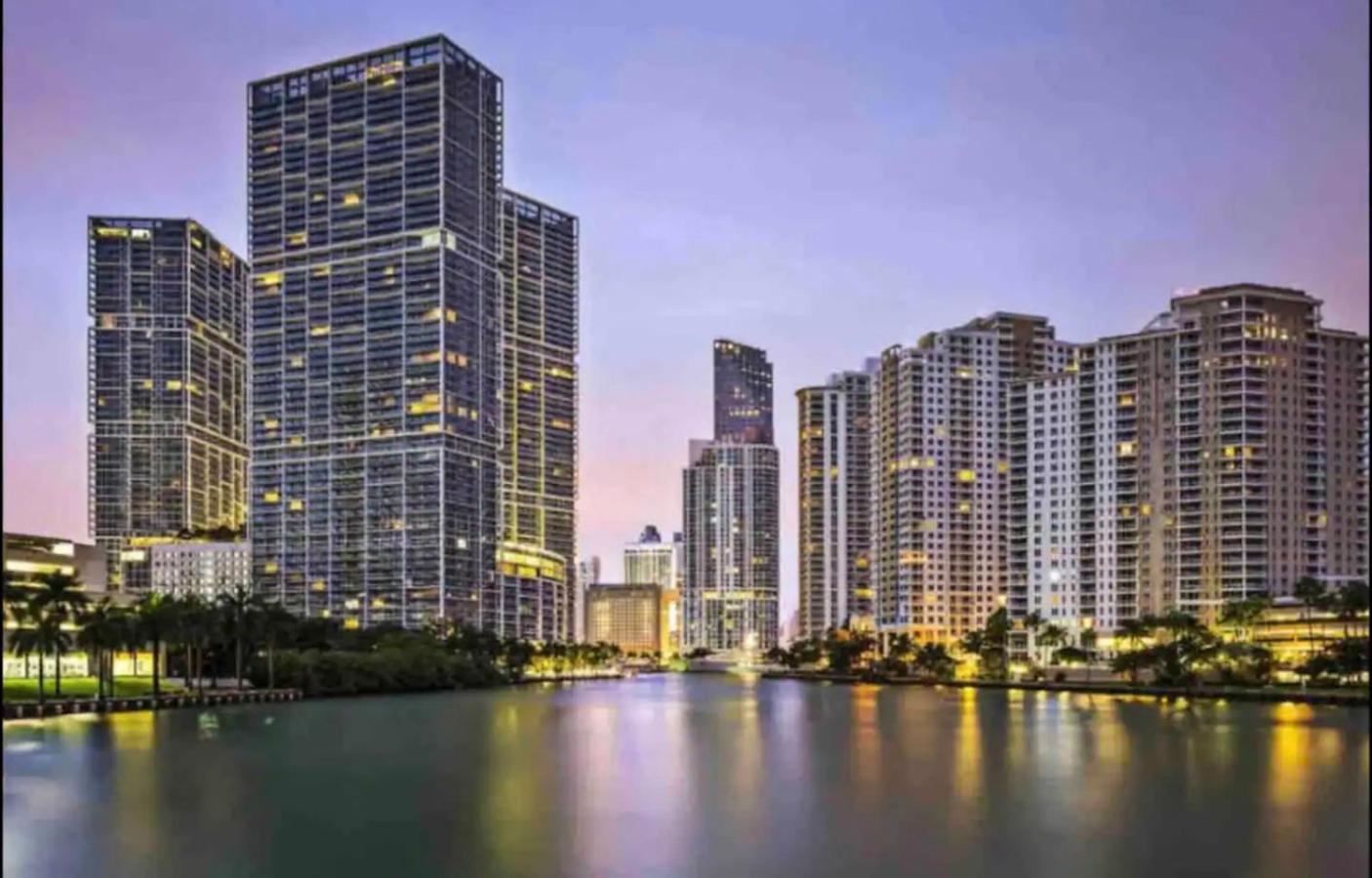 *Iconic W Icon Condo/ Pool&Waterviews*Freespa* マイアミ エクステリア 写真